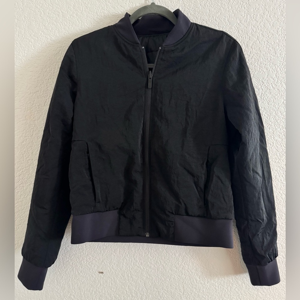 Lululemon reversible bomber jacket